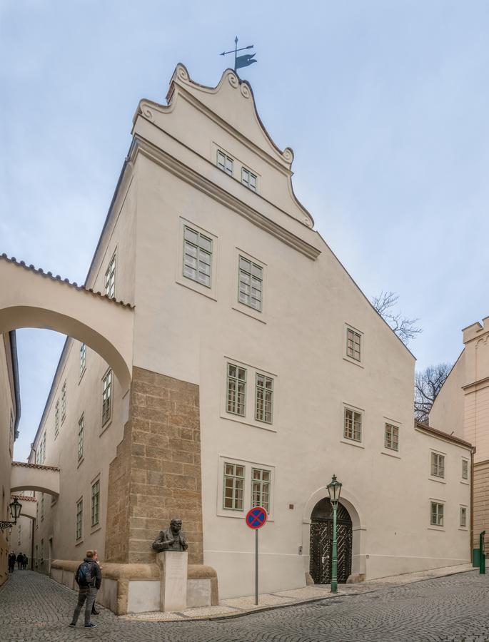 Blue Oak Hotel apartamentowy 4*