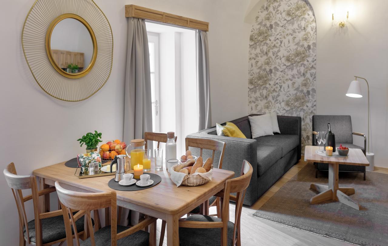 Blue Oak Hotel apartamentowy 4*